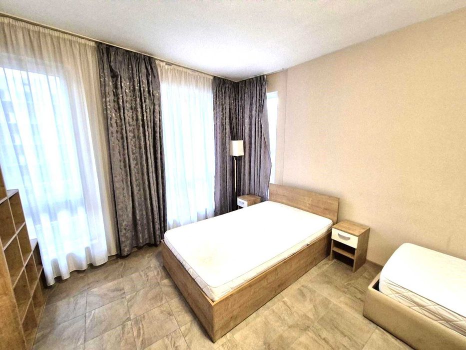 Прекрасен апартамент в Студентски град.