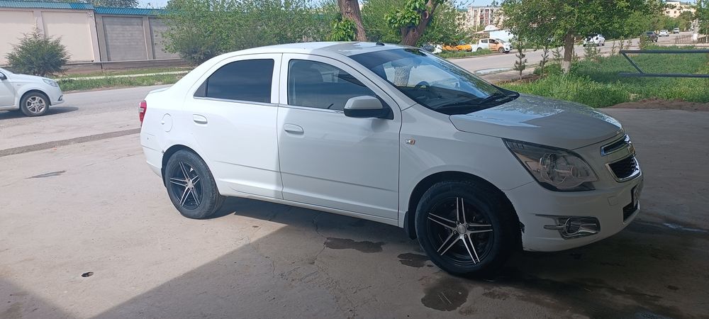 215/55/R16 SOTUV yoki BARTER