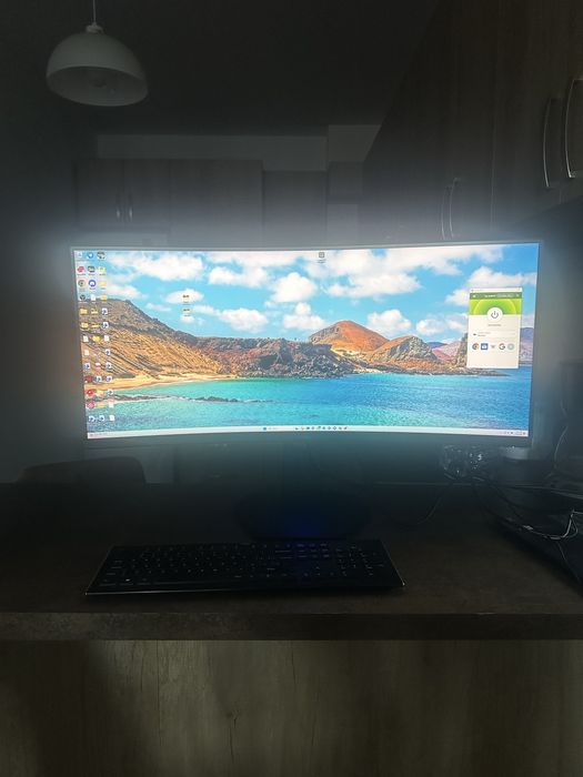 Monitor Dell 34 inch curbat 21:9 WQHD experienta premium