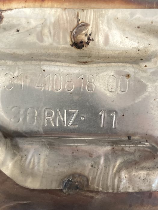 Filtru de particule Peugeot 3008 1,6 hdi cod motor 9hr ,2011