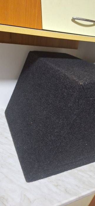 250 lei Incinta subwoofer cu amplificare Emphaser