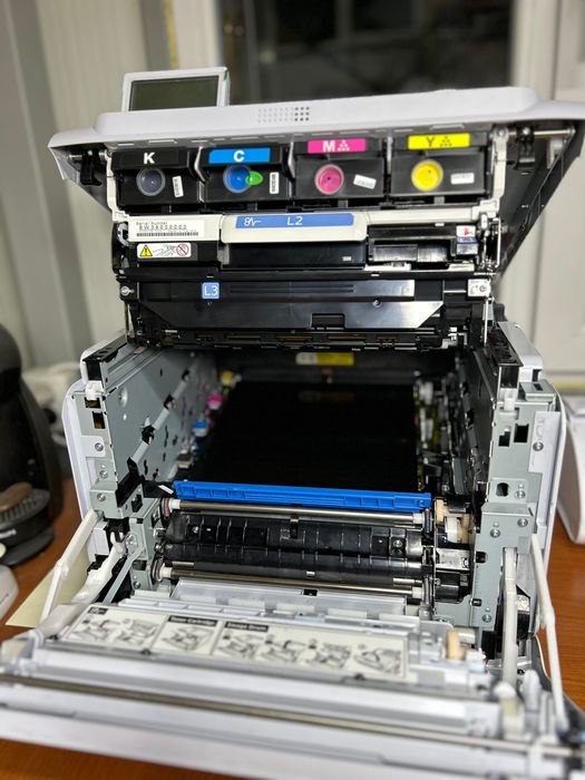 Imprimanta oki c650 Foarte putin folosita