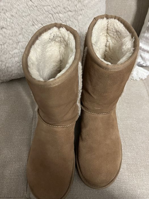 Домски ботуши UGG