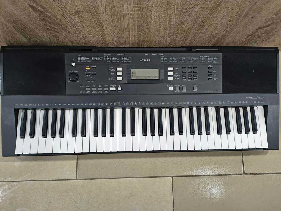 Синтезатор Yamaha PSR-E343
