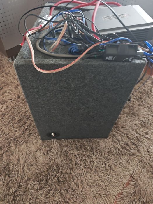 Kitt complet stație și subwoofer auto Hertz  HCP 1D