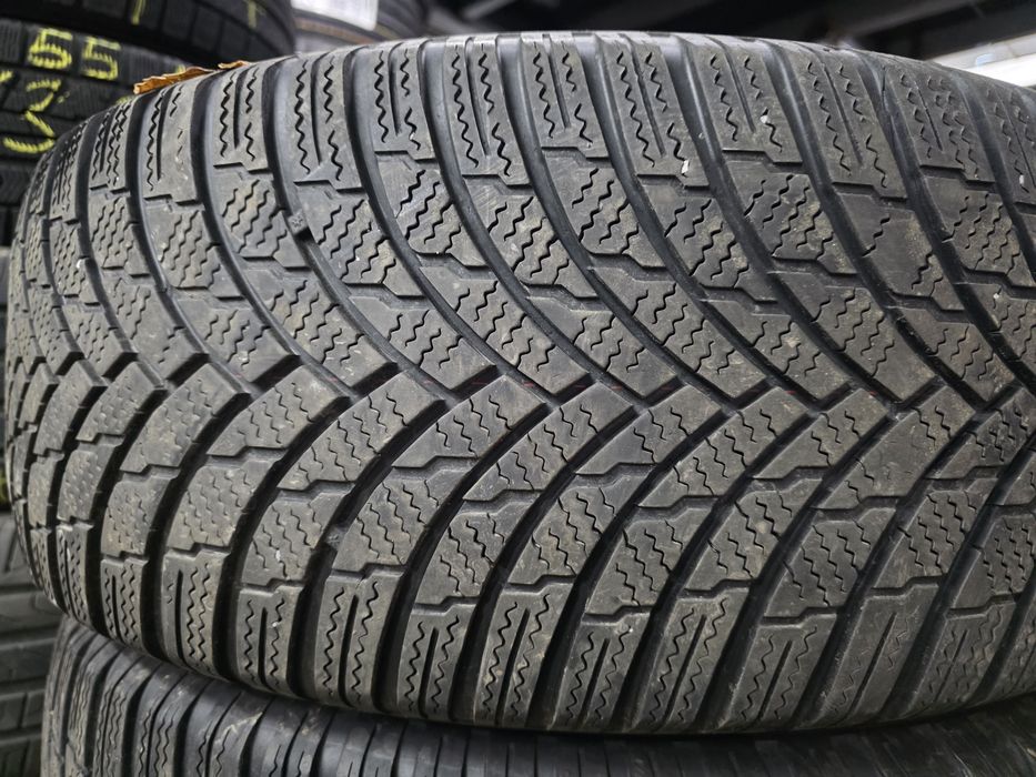 2бр Зимни гуми 235 55 18 - Firestone - DOT 2023