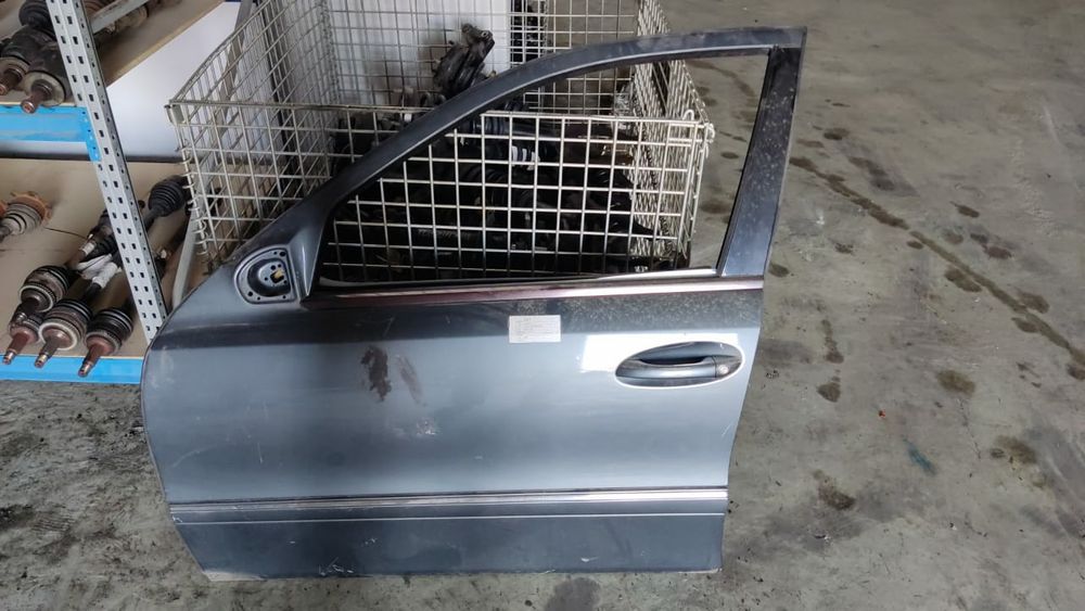 Дверь на мерседес w211