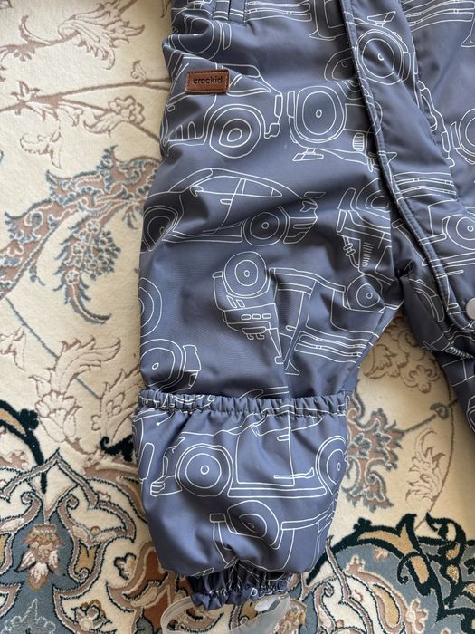 Детскии комбинезон crockid