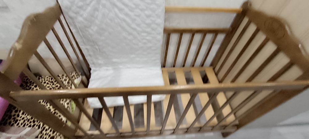 Продам детскую кроватку.