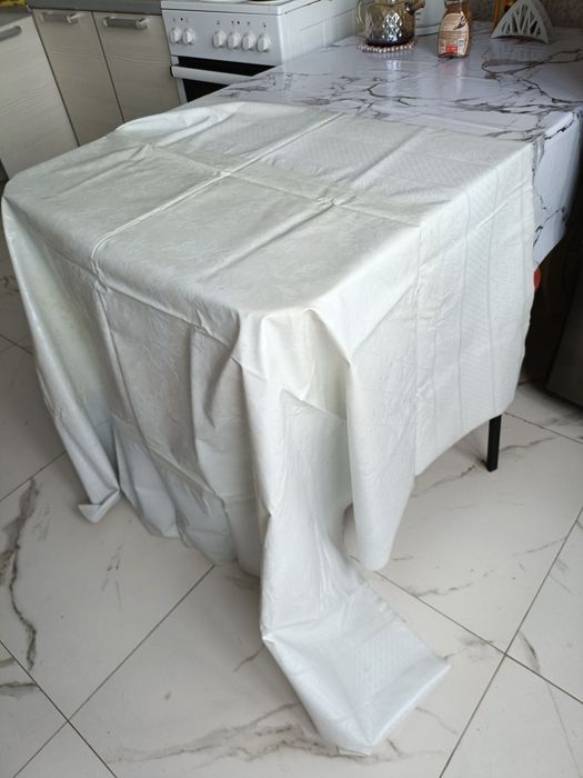 Скатерть-клеенка на стол