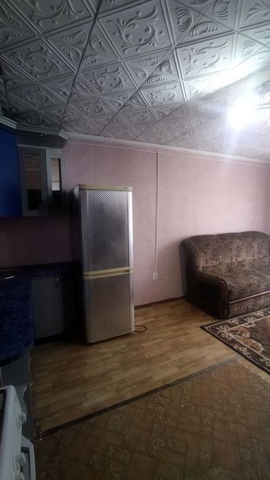 Холодильник б/у.
