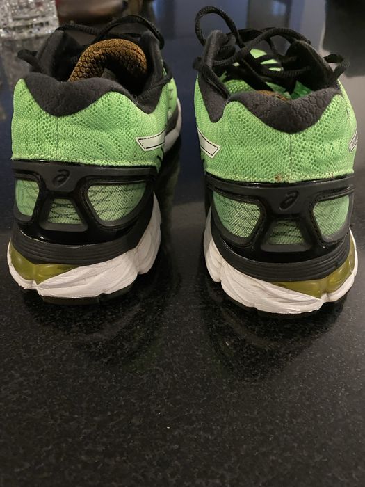 2 perechi  adidasi asics gel nimbus