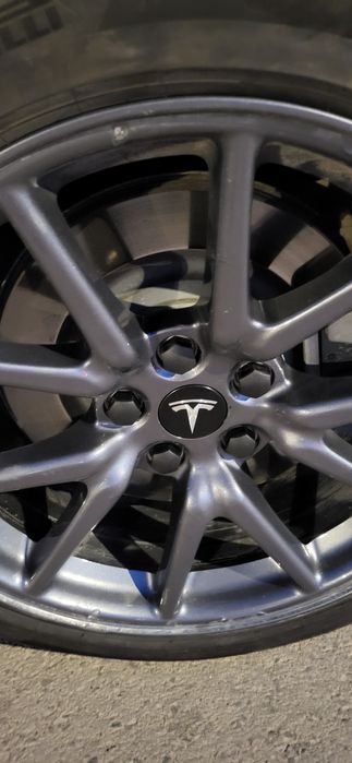 Капачки за джанти за Тесла / Tesla капачки за джанти / Тесла капачки