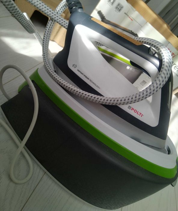 Утюг,новый ,паровой