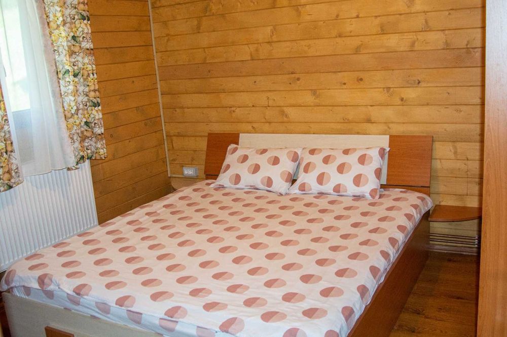 Cabana de inchiriat la munte/ voucher de vacanta/ciubar