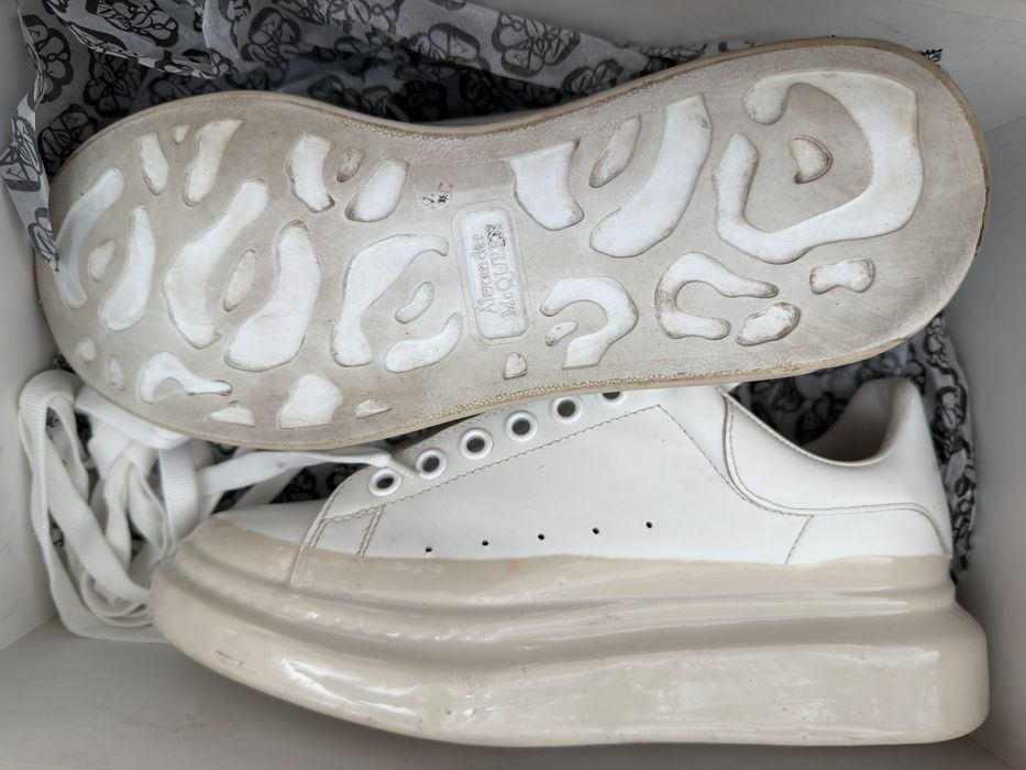 Alexander MCQueen - 41 - albi / conditie excelenta 9,5/10