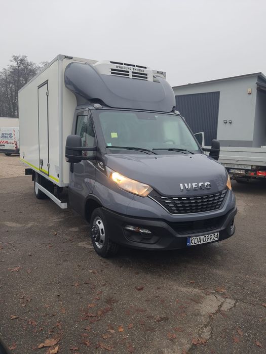 Iveco 50c18 frigorific 10 europaleti, posibilitatea de leasing extern
