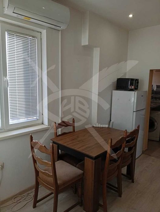 Продава се Тристаен апартамент в София, Център - 80 кв.м за 1996 €/кв.м - Снимка #6
