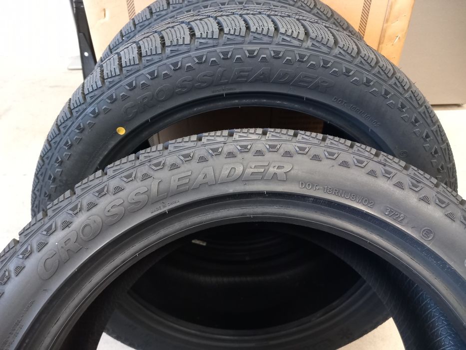 245/45R18 4бр.CROSSLEADER WinterKing M+S RIM protection