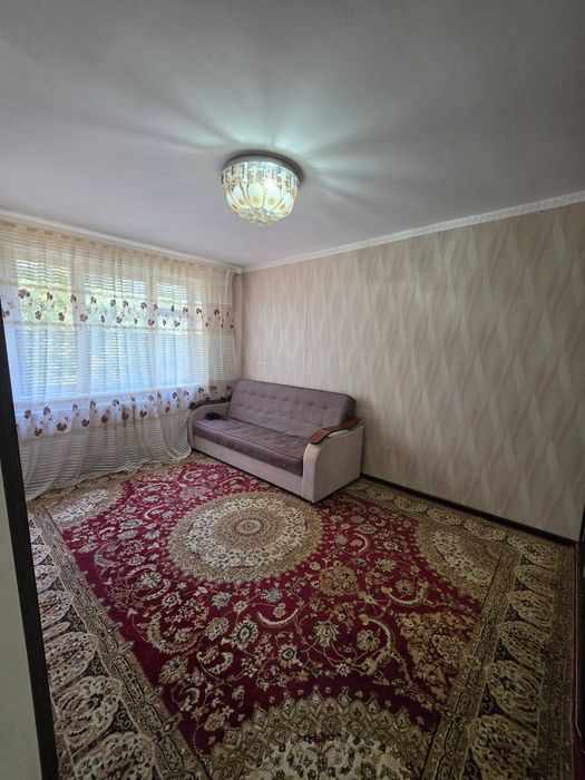 Чиланзар 8кв 1/3/4 срочно продам Орр Парус