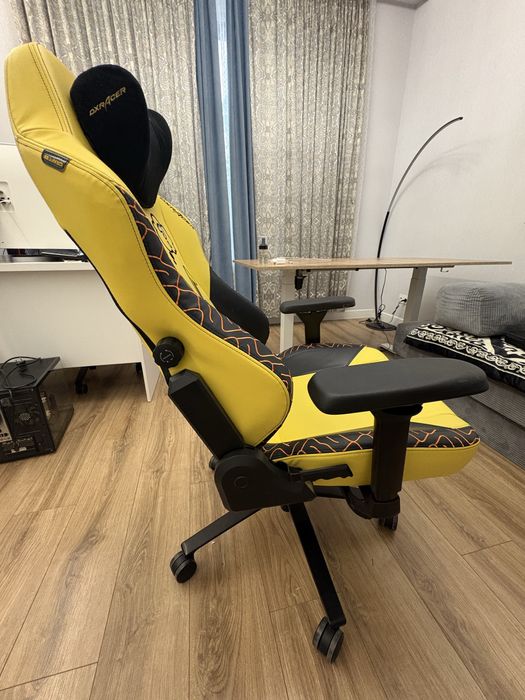 DXRacer Craft Pro — отличное состояние