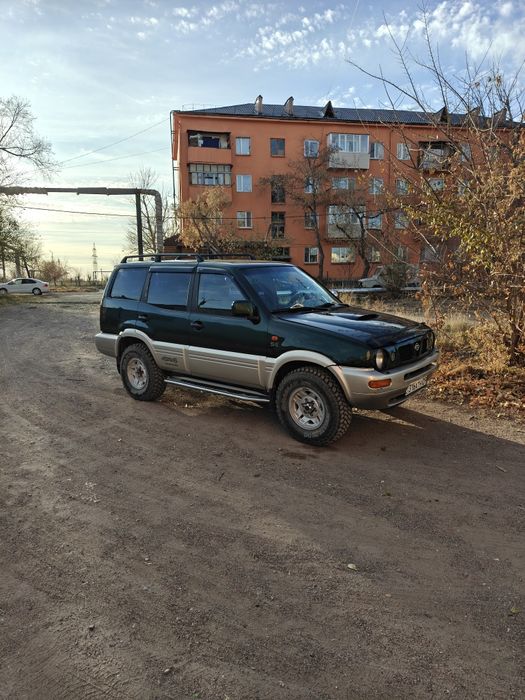 Ниссан Террано 2