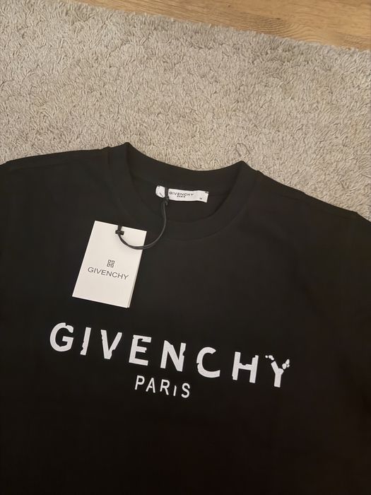 Tricou Givenchy nou