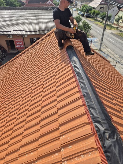 Reabilitari acoperisuri si reparati urgente