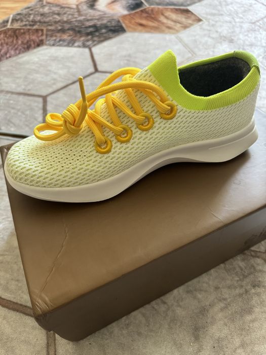 Продам обувь новую