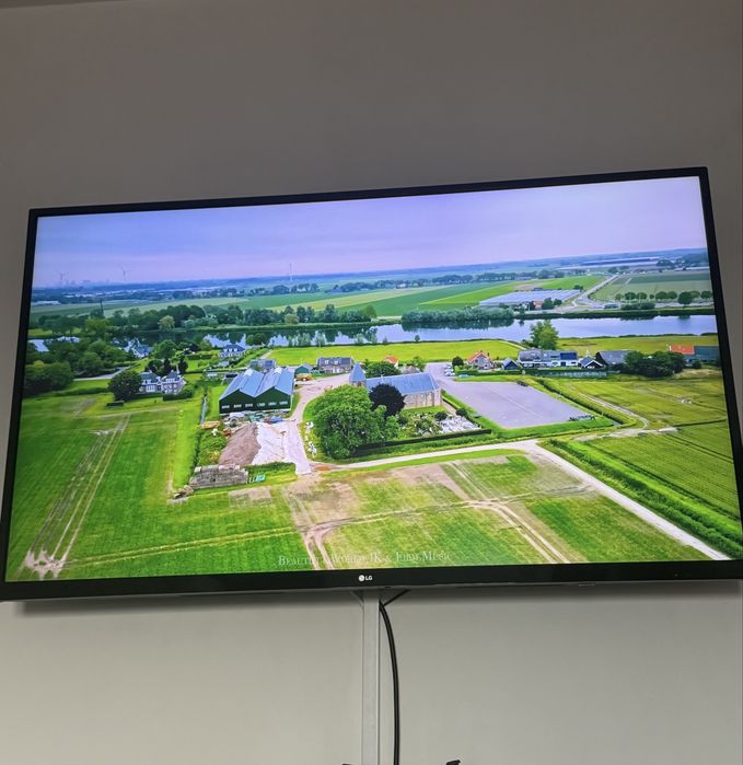 Televizor Smart LG 49UJ620V, 49 inch (123 cm), 4K Ultra HD