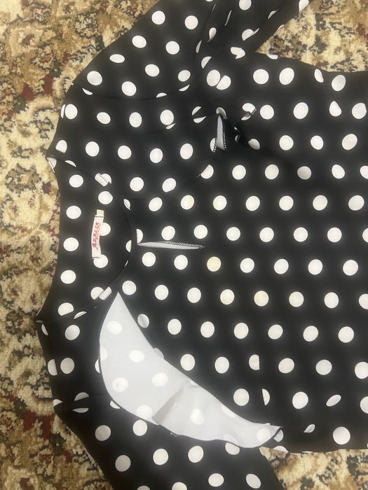 Платье в горошек