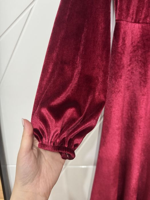 Rochie midi catifea NOUA