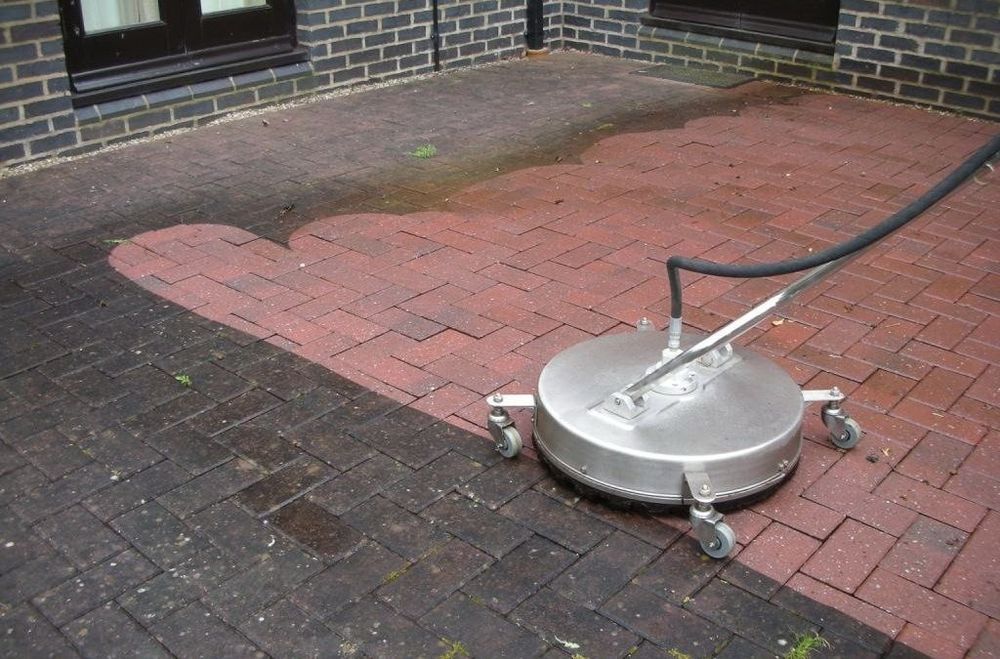 Мойка, чистка брусчатки