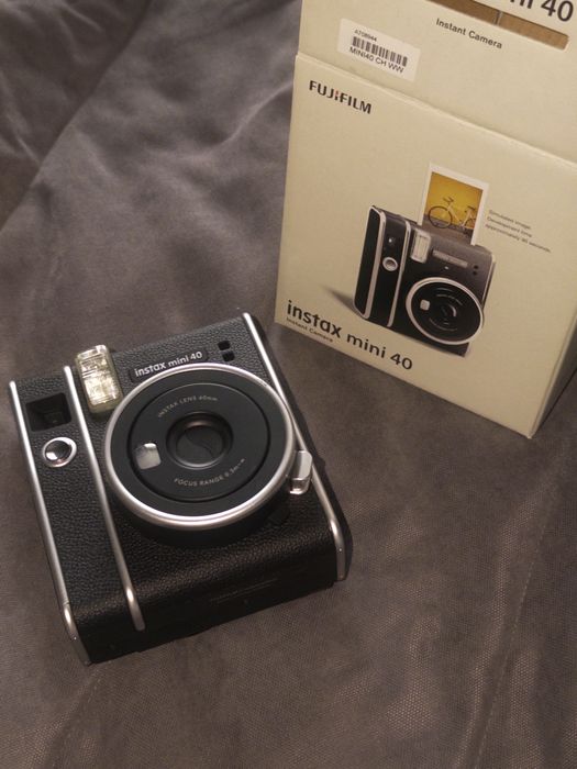 Фотоаппарат Instax Mini 40