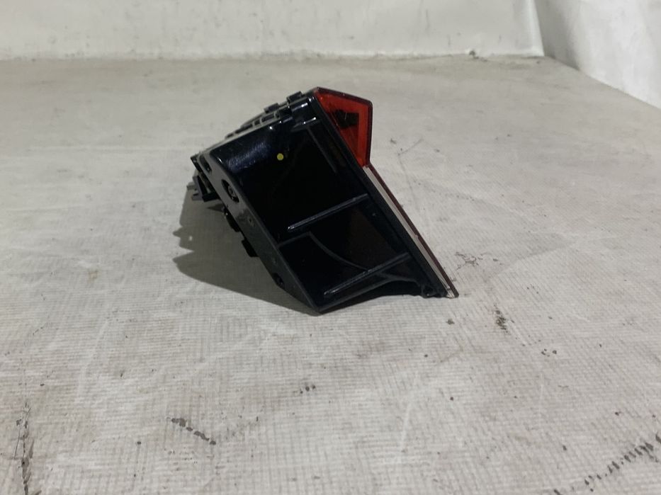 Lampa stop stanga pe hayon, Skoda Enyaq, 2021, 2022, 2023, 2024, cod origine OE 5LG945307B.