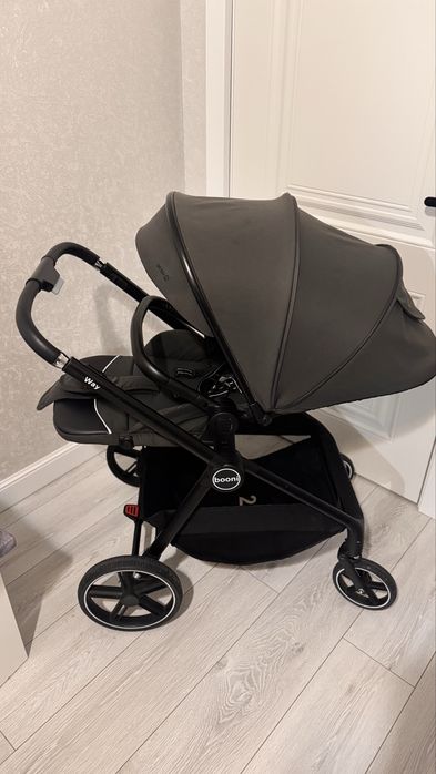 Продам коляску прогулочную