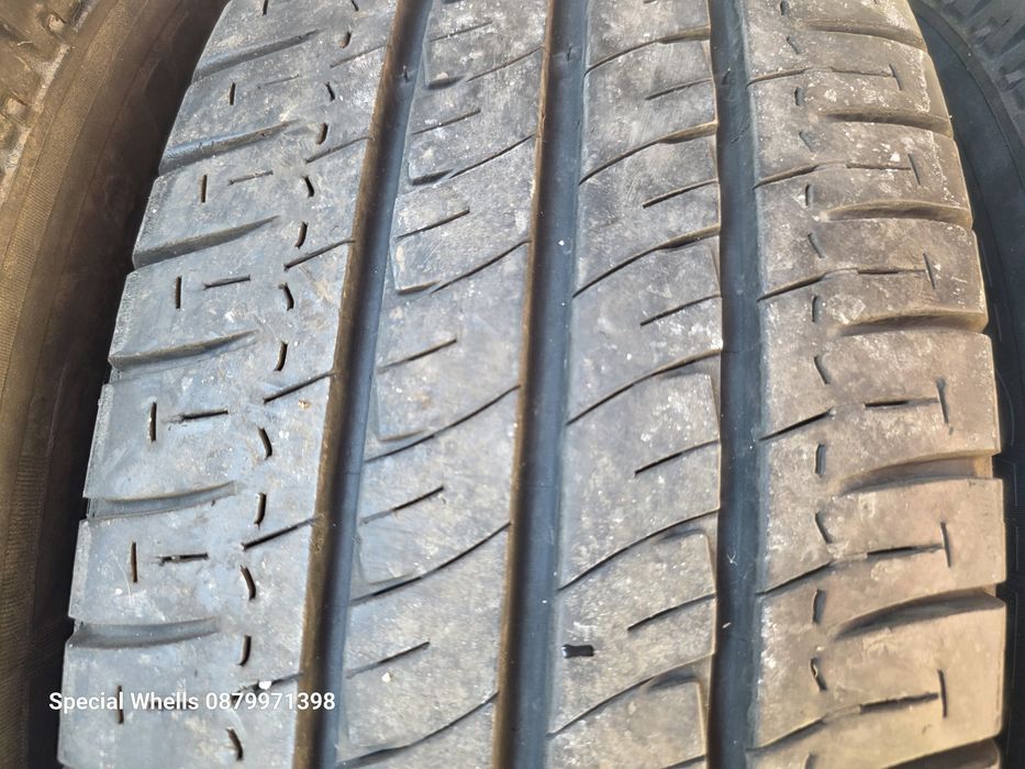 235/65R16C Michelin