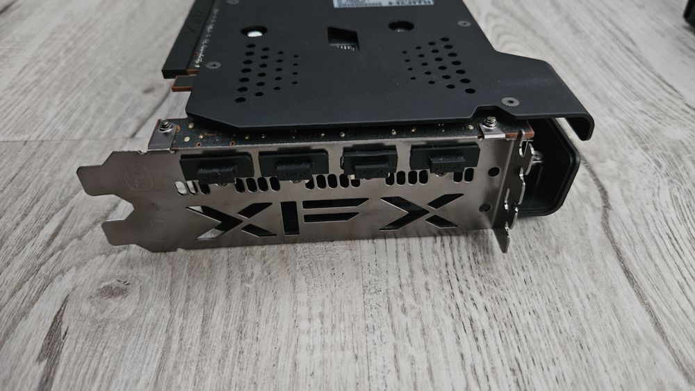 Placă video XFX AMD Radeon RX6650 xt 8gb