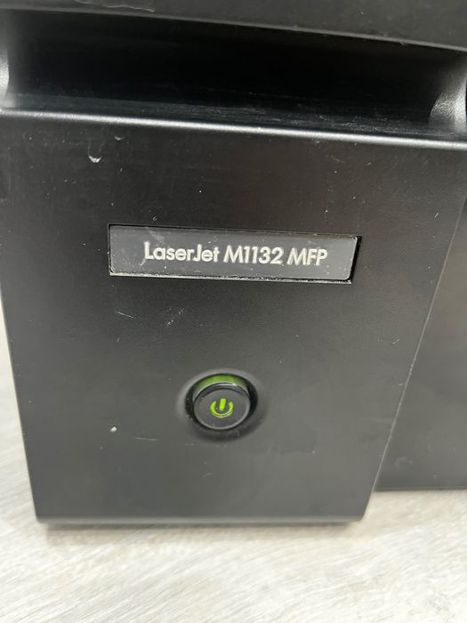 Принтер LaserJet M1132 MFP.