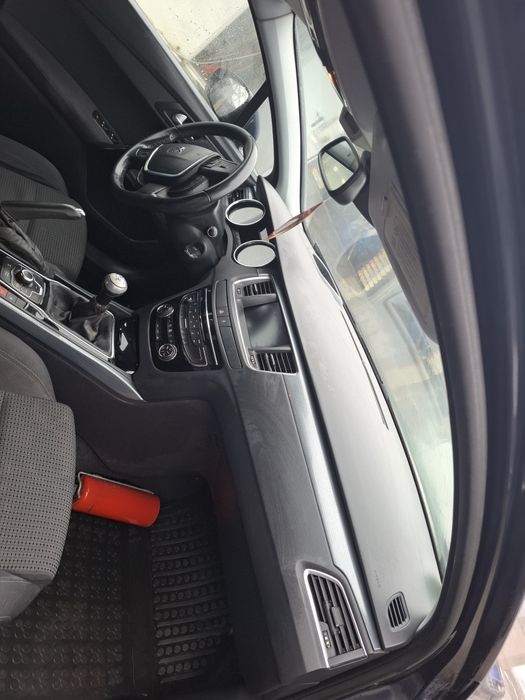 Peugeot 508 1.6-2012