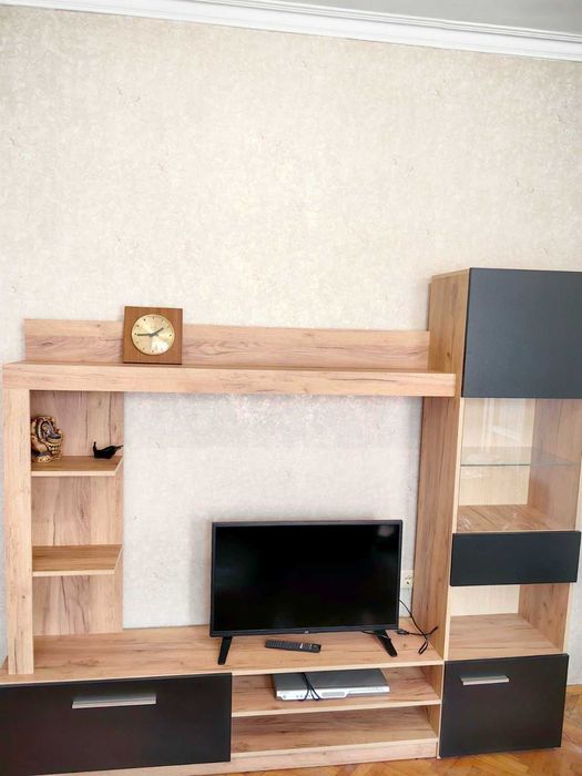 Дава се под наем Двустаен апартамент в Перник, Център - 65 кв.м за 331.5 € - Снимка #5