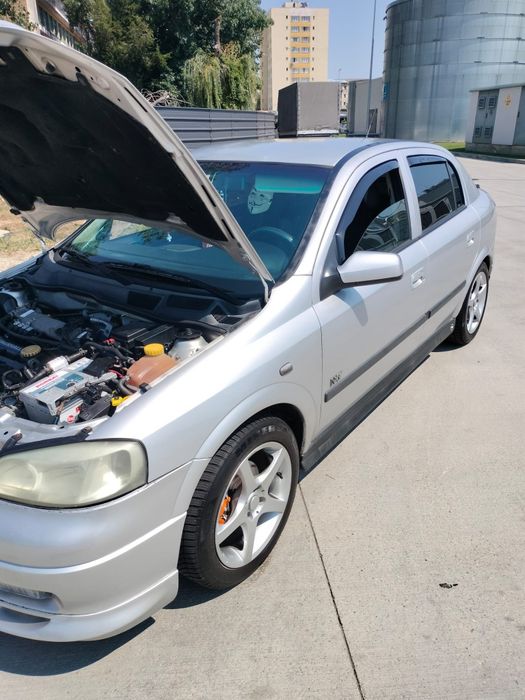 Vând  Opel Astra G 1.6,8v ...gpl