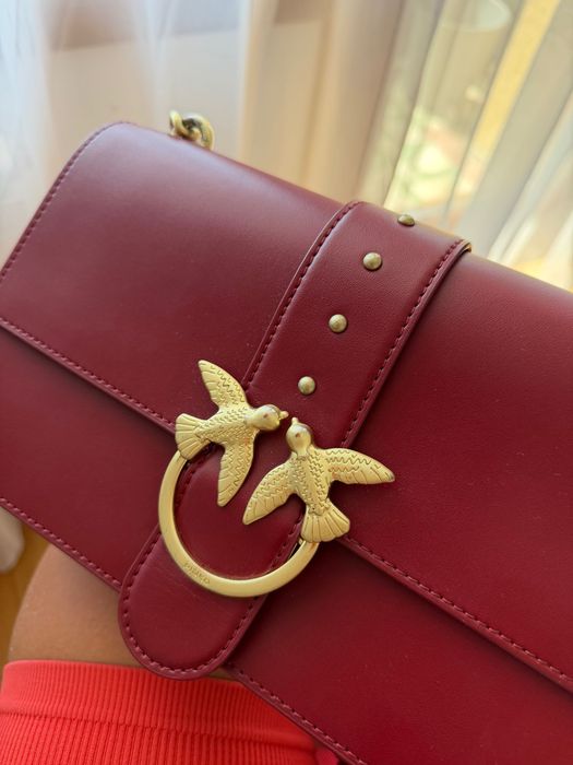 Дамски Чанти Furla, Moschino, Pinko, Patrizia Pepe