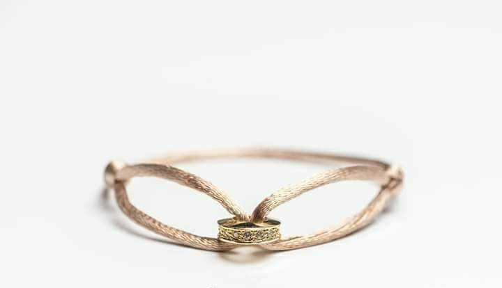 Гривни, различни модели