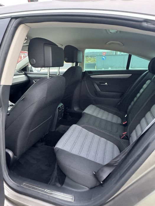 VW PASSAT CC FACELIFT•2014•Garantie•2.0 Diesel•Rar efectuat•Bi-Xenon•