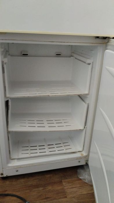 Холодильник LG 35000тг