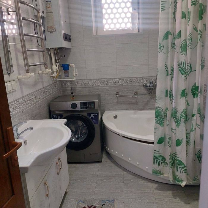 5 кпватли домнинг 2 каватида 2 хонали квартира ижарага берилади