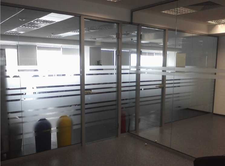 Folie de sablare - model in dungi - ideal pentru birouri si locuinte!