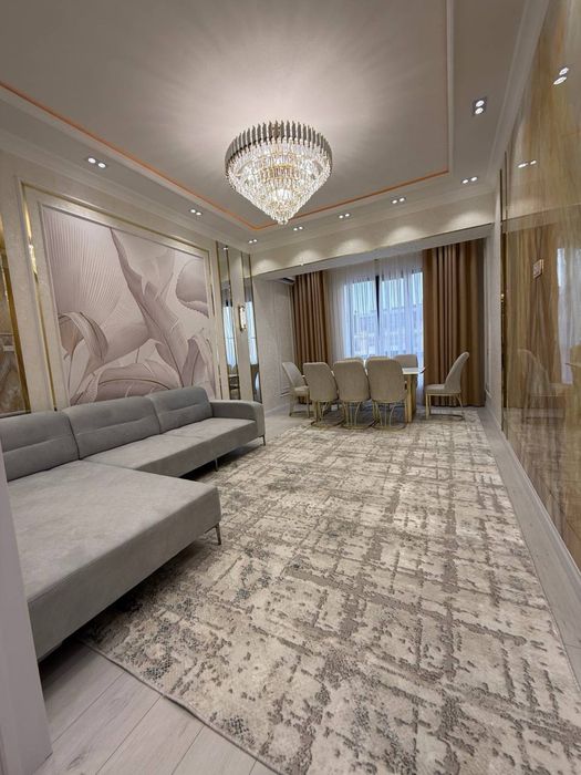 Нурафшон кучасида 5 хонали квартира сотилади Евроремонт