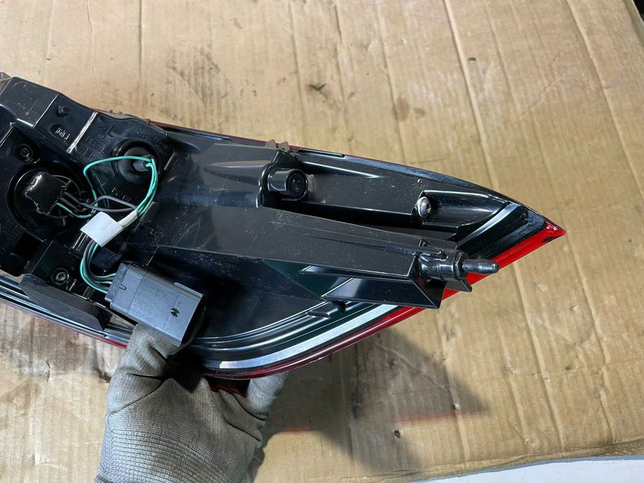 Стоп Заден Ляв 39099128 Opel Insignia B